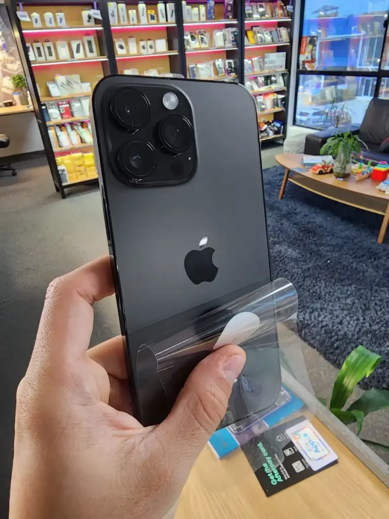 nearest iphone repair center near me